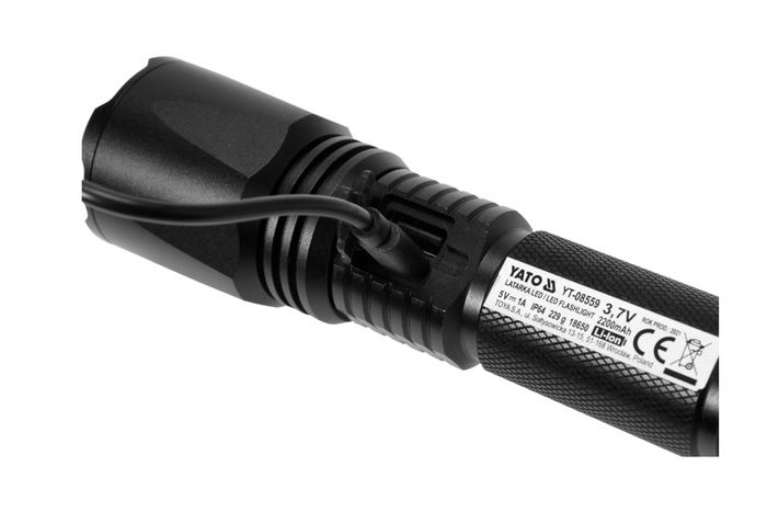 YATO YT-08559 LED 900lm daudzfunkcionāls lukturītis, lādētājs, pudeļu attaisāmais, avārijas āmurs